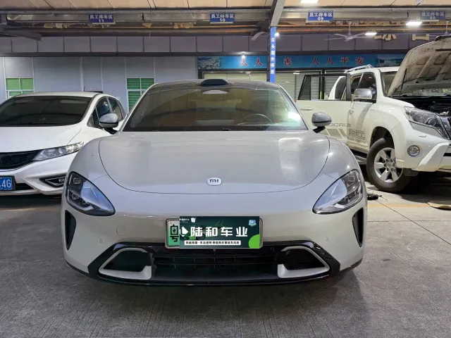 Xiaomi SU7 — Фото автомобиля 2
