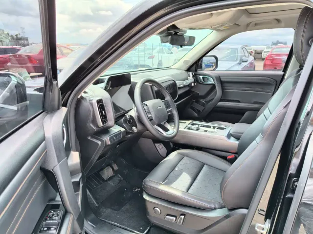 Haval Big Dog — Фото автомобиля 8