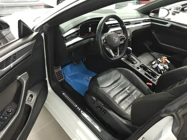 Volkswagen CC — Фото автомобиля 15
