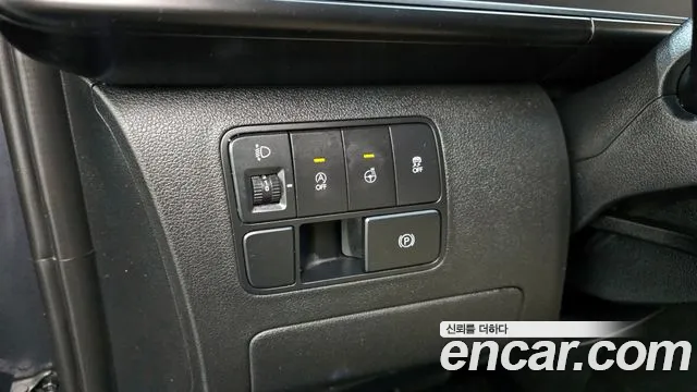Hyundai Staria Staria Карго 5 мест — Фото автомобиля 13