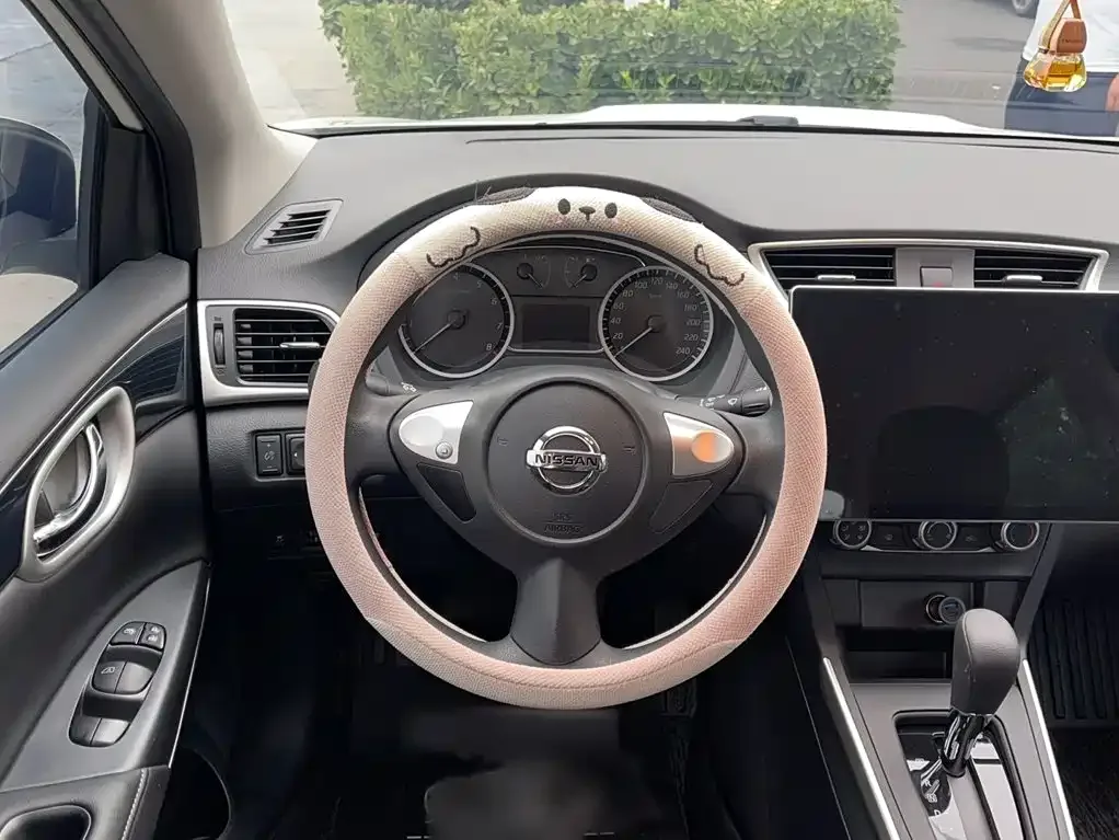 Nissan Sylphy 2024 Classic 1.6XE CVT Comfort Edition — Фото автомобиля 3