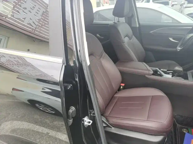 Jetour X90 Plus — Фото автомобиля 24
