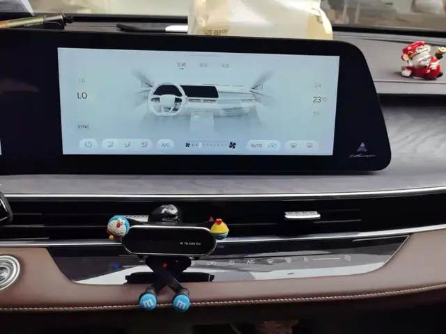 Chery Arrizo 8 — Фото автомобиля 13