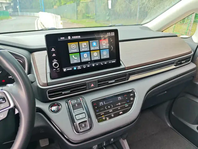 Honda Odyssey — Фото автомобиля 18