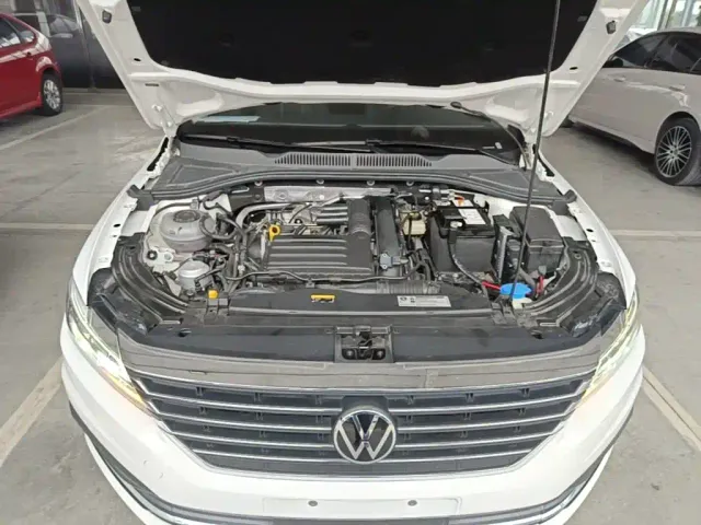 Volkswagen Lavida — Фото автомобиля 19
