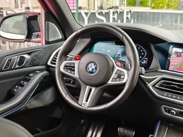 BMW X5 M — Фото автомобиля 21