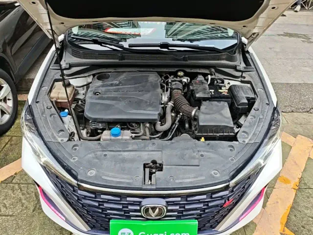 Changan Eado — Фото автомобиля 19