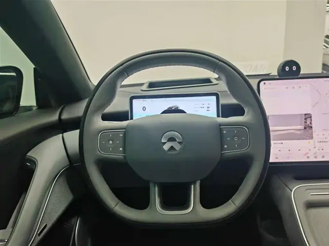 Nio ET5 Touring — Фото автомобиля 10
