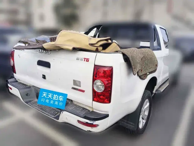 JAC Motors T6 — Фото автомобиля 2
