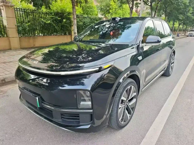Фотография автомобиля — Li Auto L9