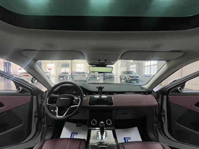 Land Rover Range Rover Evoque — Фото автомобиля 11