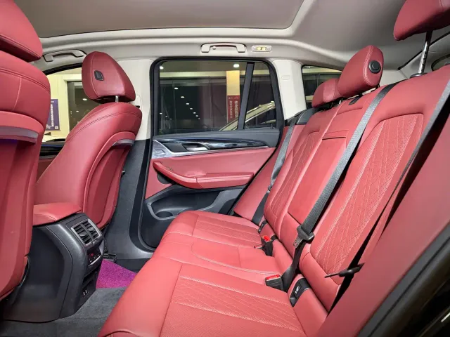 BMW X3 — Фото автомобиля 11