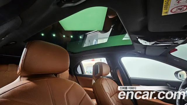BMW 7 Series G70 — Фото автомобиля 24