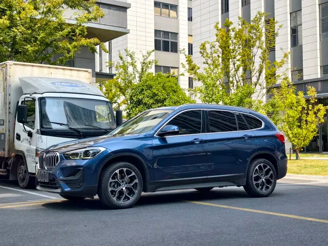BMW X1 — Фото автомобиля 8