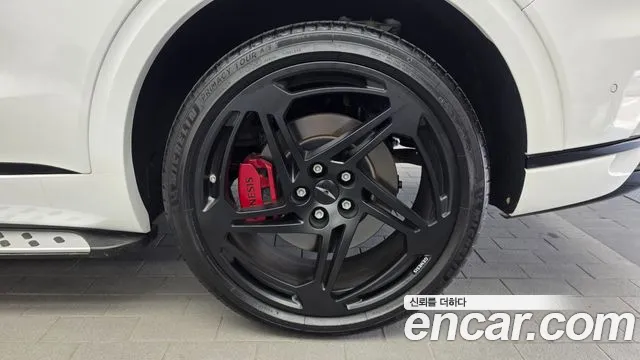Genesis GV70 3.5T Бензин AWD — Фото автомобиля 21
