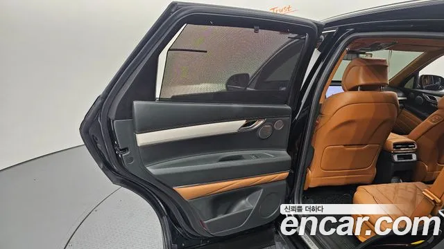 Genesis GV80 — Фото автомобиля 14