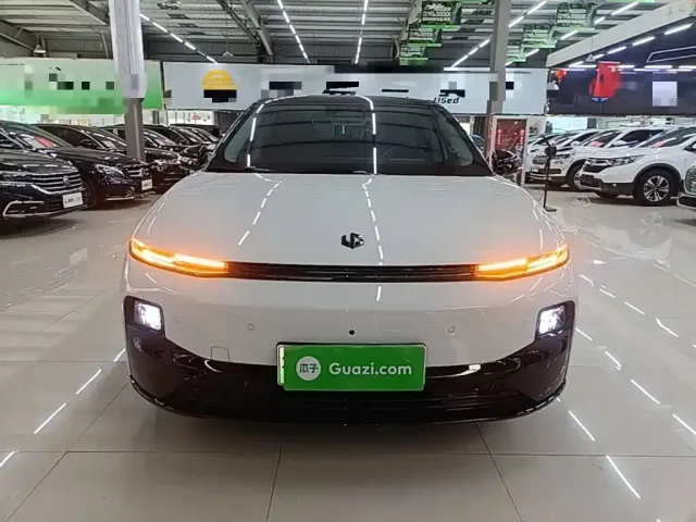 Leapmotor B01 — Фото автомобиля 2