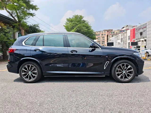 BMW X5 — Фото автомобиля 4