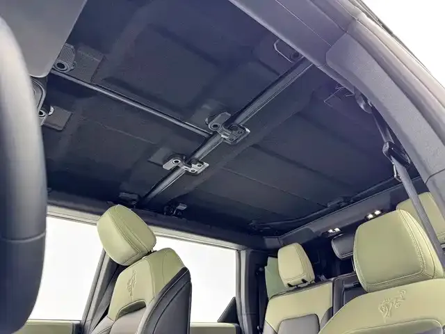 Ford Bronco — Фото автомобиля 8