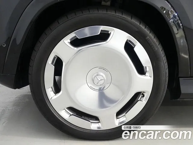 Mercedes-Benz GLS-Class — Фото автомобиля 7