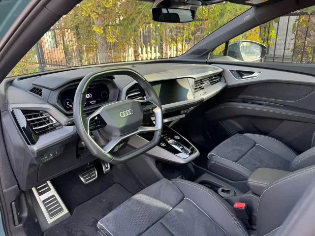 Audi Q5 e-tron — Фото автомобиля 5