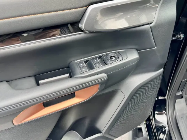 Ford Ranger — Фото автомобиля 6