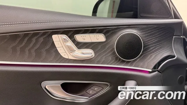 Mercedes-Benz E-Class W213 — Фото автомобиля 20