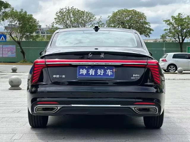Hongqi H5 — Фото автомобиля 5
