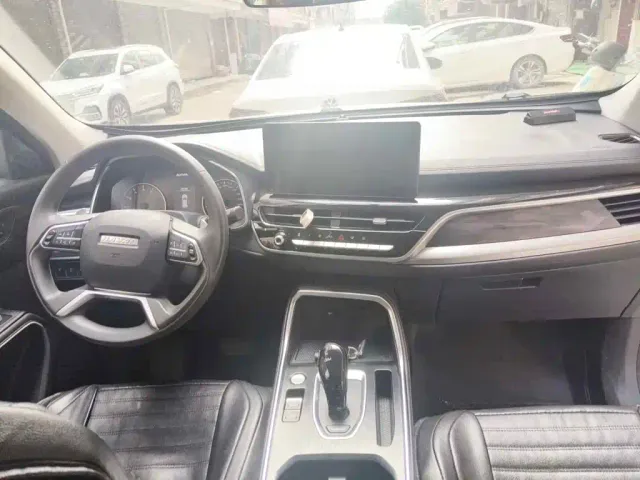 Haval H6 — Фото автомобиля 12