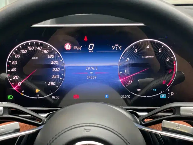 Mercedes-Benz S-Class — Фото автомобиля 19
