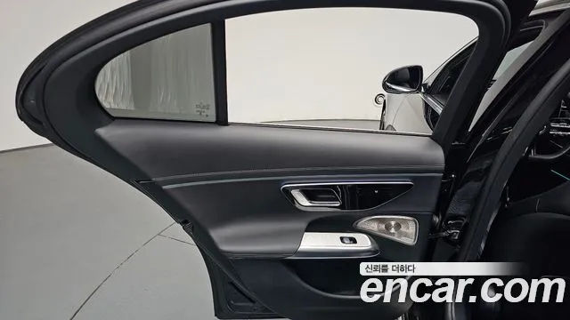Mercedes-Benz E-Class E-класс W214 — Фото автомобиля 25
