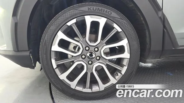 KGM Torres — Фото автомобиля 5