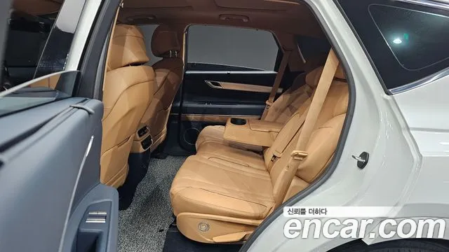 Genesis GV80 — Фото автомобиля 17