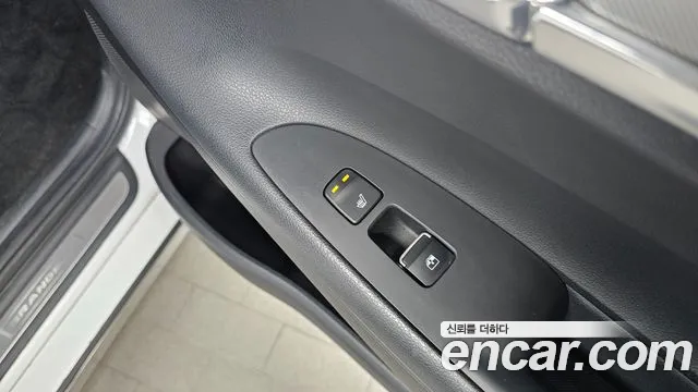 Hyundai Grandeur New — Фото автомобиля 28