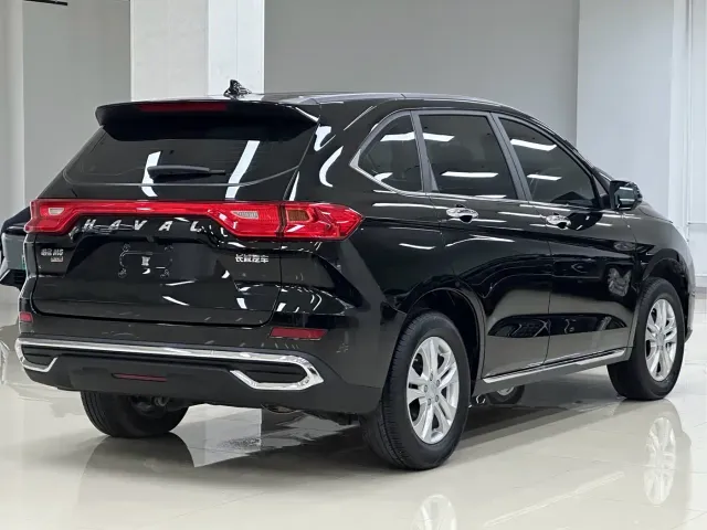 Haval M6 — Фото автомобиля 3
