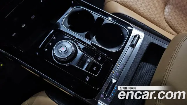 Kia Carnival 4th Gen — Фото автомобиля 12