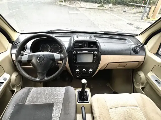 Dongfeng Xiaokang C37 — Фото автомобиля 8