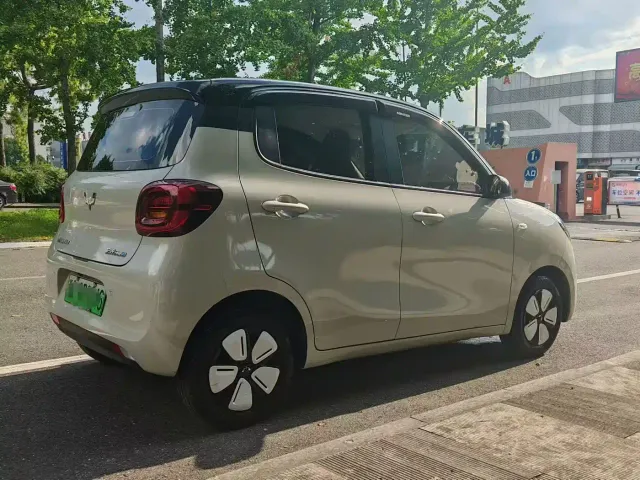 Wuling Hongguang Mini EV — Фото автомобиля 6