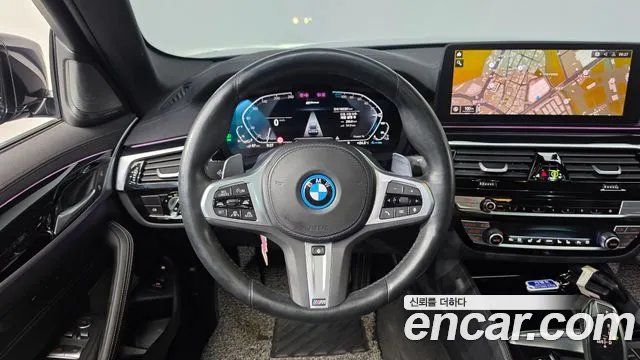 BMW 5 Series — Фото автомобиля 13