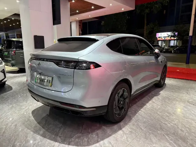 GAC Hyptec HT — Фото автомобиля 9
