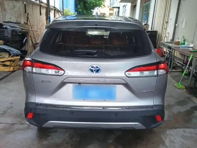 Toyota Corolla Cross — Фото автомобиля 5
