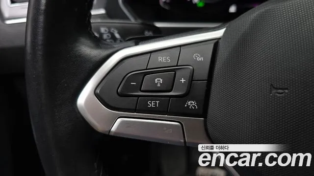 Volkswagen Tiguan — Фото автомобиля 20