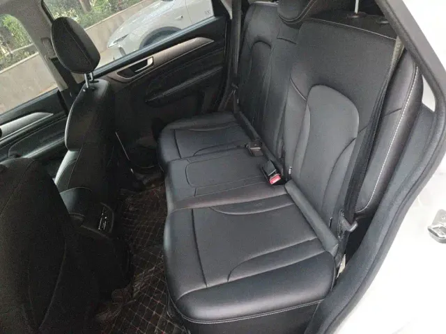 Haval Haval M6 2021 PLUS 1.5T DCT Comfort — Фото автомобиля 14
