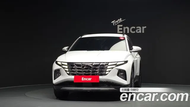 Hyundai Tucson Tucson (NX4) Бензин 1.6 Turbo 4WD — Фото автомобиля 3