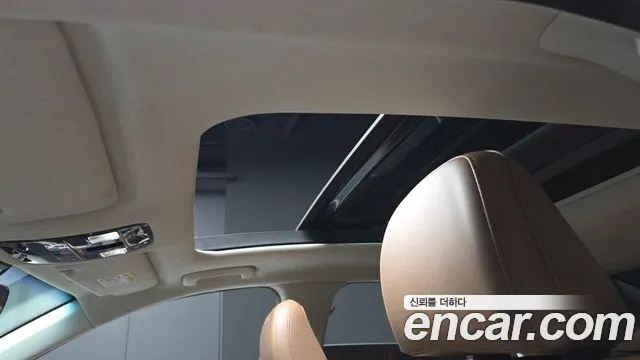 Hyundai Grandeur GN7 — Фото автомобиля 16