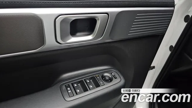 Hyundai Santafe Santa Fe (MX5) Бензин 2.5T 2WD — Фото автомобиля 30