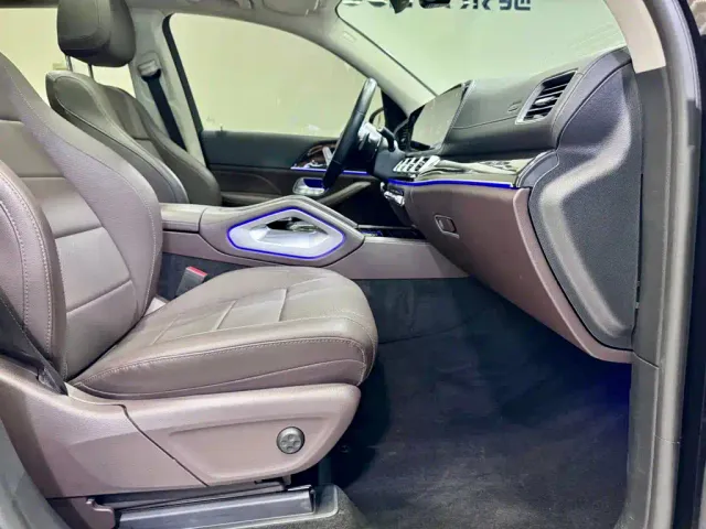 Mercedes-Benz GLE-Class — Фото автомобиля 18