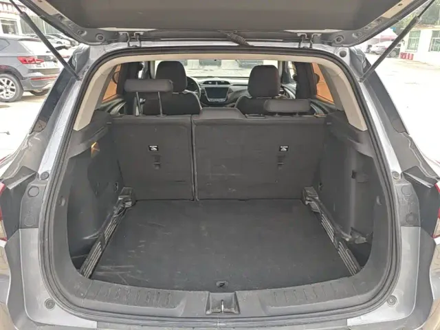 Chevrolet Trailblazer — Фото автомобиля 18