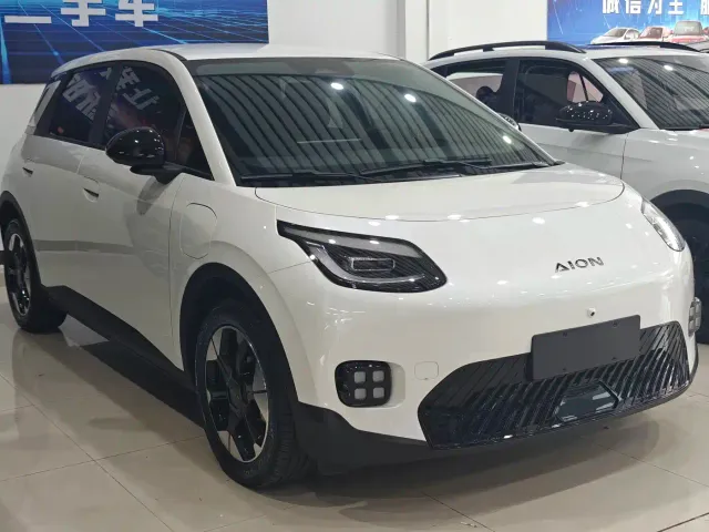 GAC Aion UT — Фото автомобиля 3