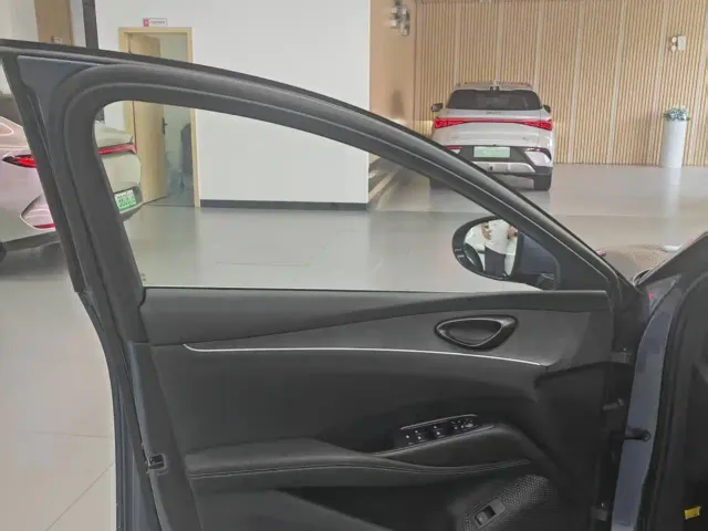 BYD Seal 06 — Фото автомобиля 10